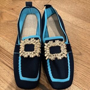 NWOT Women’s Navy Buckle Loafer 40 (9-9.5)